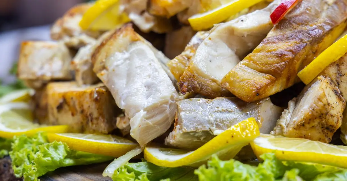 Comment préparer un poisson frais pour un barbecue parfait