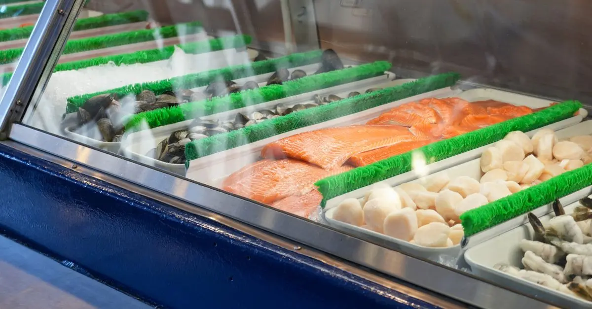 Les meilleures façons de conserver le poisson frais à domicile